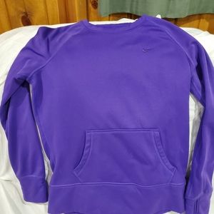 Size M purple Nike sweatshirt